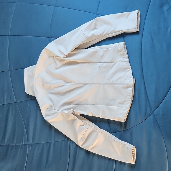 Light Columbia Shell Coat - Picture 3 of 3